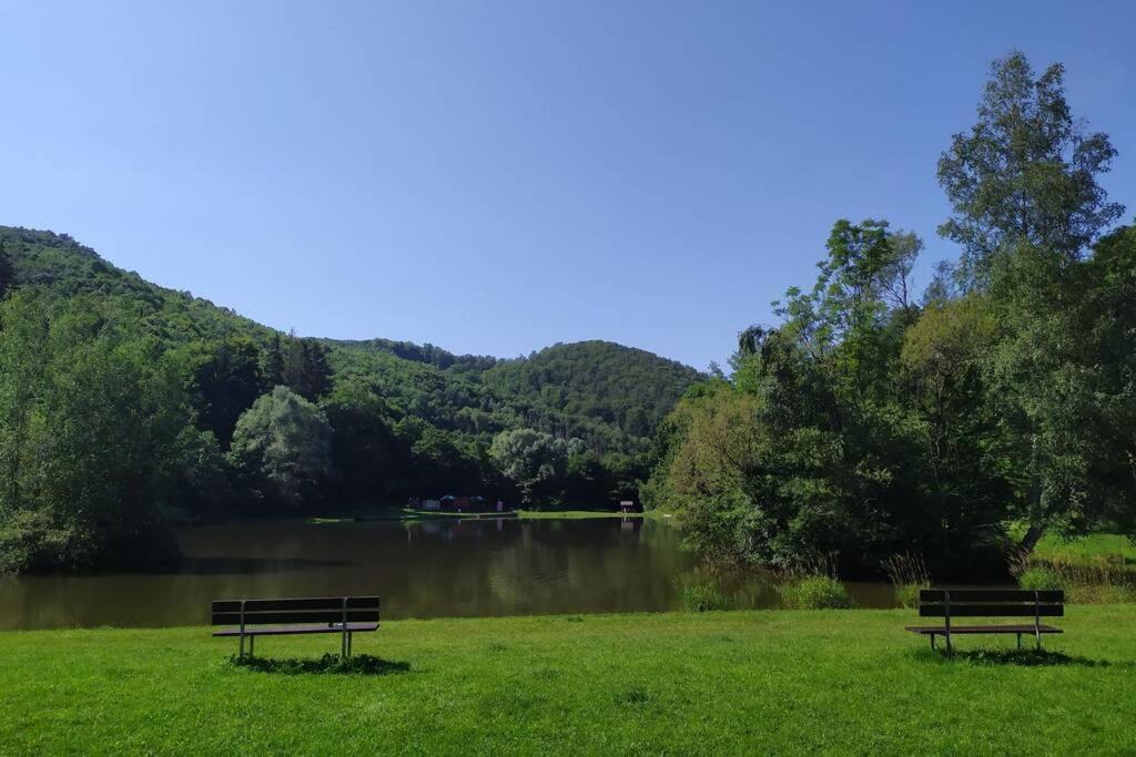 הוילה Šternberk Maringotka Na Jamajce מראה חיצוני תמונה